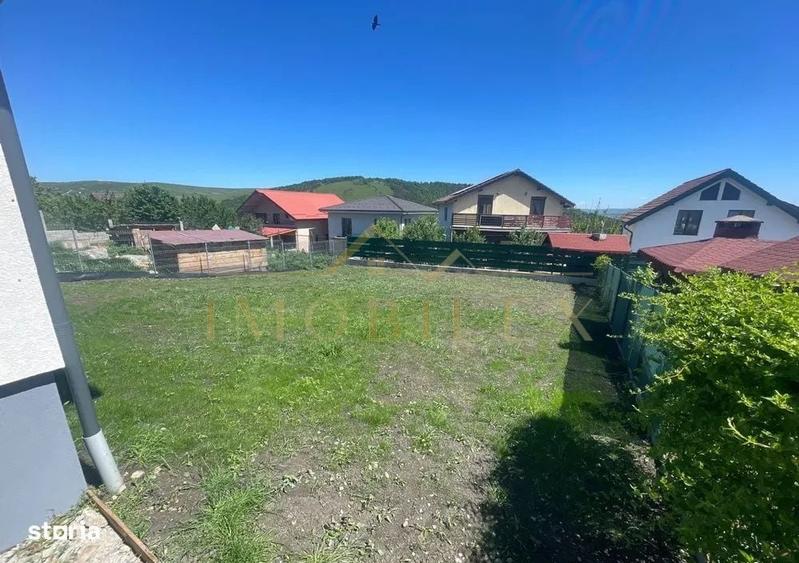 Casă cu 3 camere cu Teren 490 Mp în Central