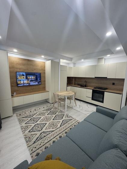 Apartament cu 2 camere decomandat în Tunari