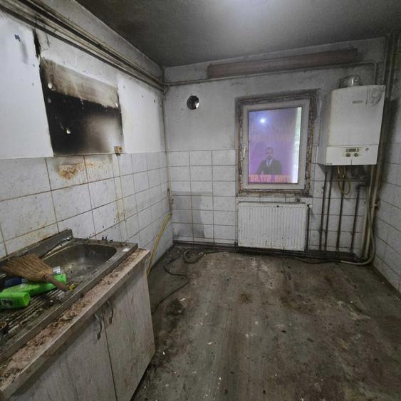 Apartament cu 3 camere decomandat în Păcurari