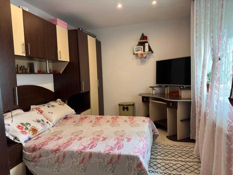 Apartament cu 2 camere semidecomandat în Păcurari