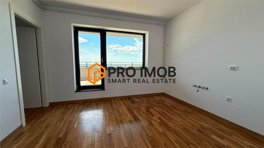Apartament cu 4 camere decomandat în Obor