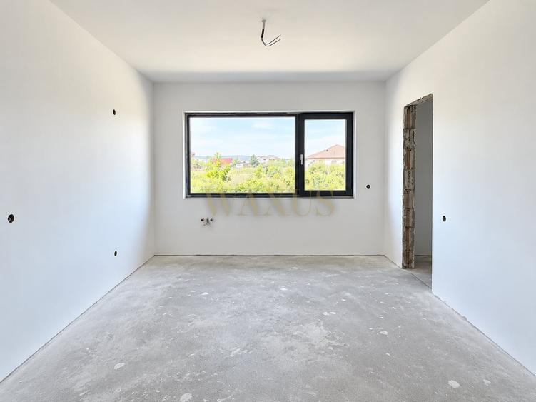Duplex cu 4 camere cu Canalizare în Apahida