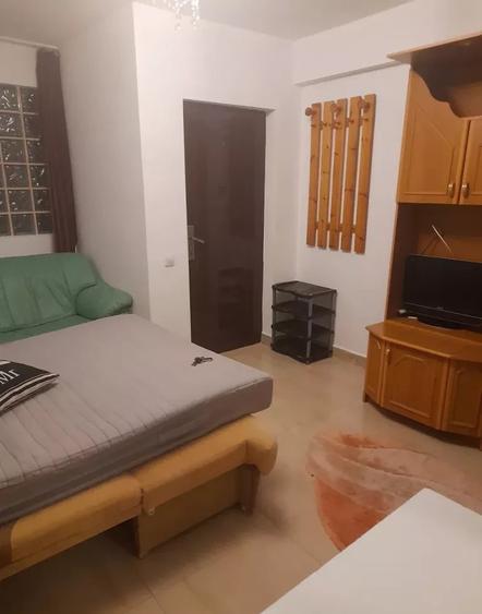 Închiriere Garsonieră în casa cu curte zona Berceni - Luica | PetFriendly - 2