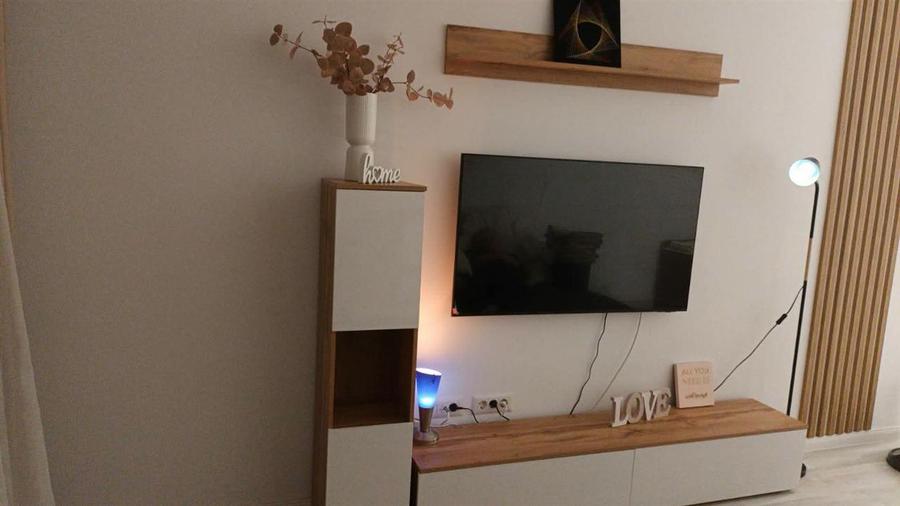 Apartament cu 2 camere decomandat, mobilat în Podu Roș