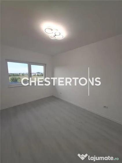 Casă cu 5 camere cu Teren 630 Mp în Corbeanca