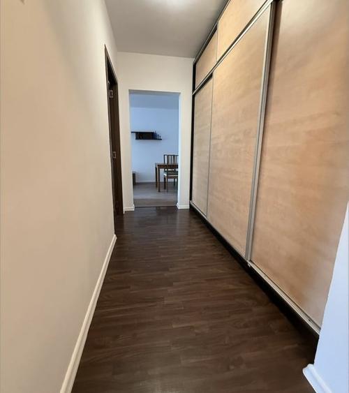Apartament cu 2 camere decomandat în Teiul Doamnei