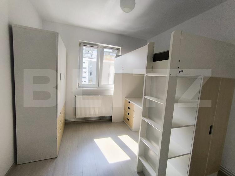 Apartament cu 2 camere semidecomandat, mobilat în Florilor