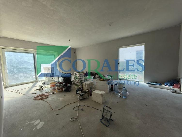 Duplex cu 4 camere cu Canalizare în Dumbrăvița