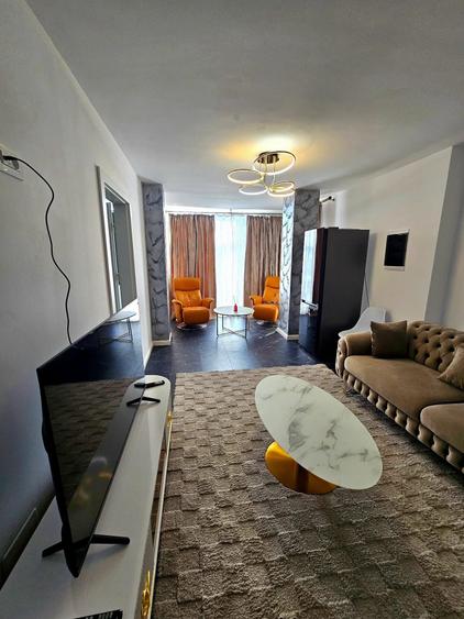 Apartament cu 2 camere semidecomandat în Central