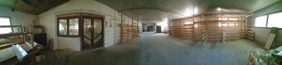 Spațiu comercial, de 900 mp, în Petricani