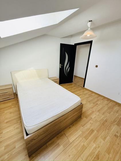 Apartament cu 3 camere decomandat în Chișoda