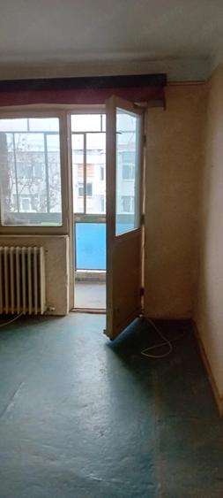 Apartament cu 2 camere nedecomandat în Viziru 1