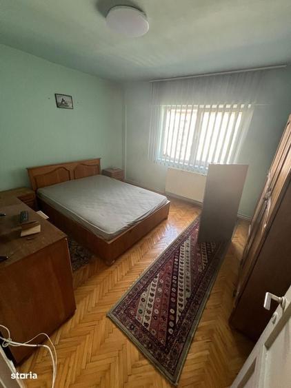 Apartament cu 2 camere decomandat în Carpați 2
