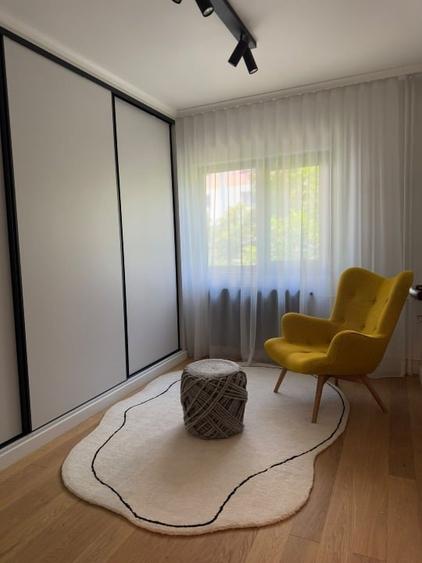 Apartament cu 3 camere decomandat, mobilat în Brâncoveanu