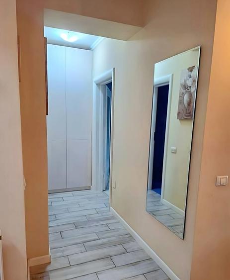 Apartament cu 2 camere decomandat, mobilat în Tomis Nord