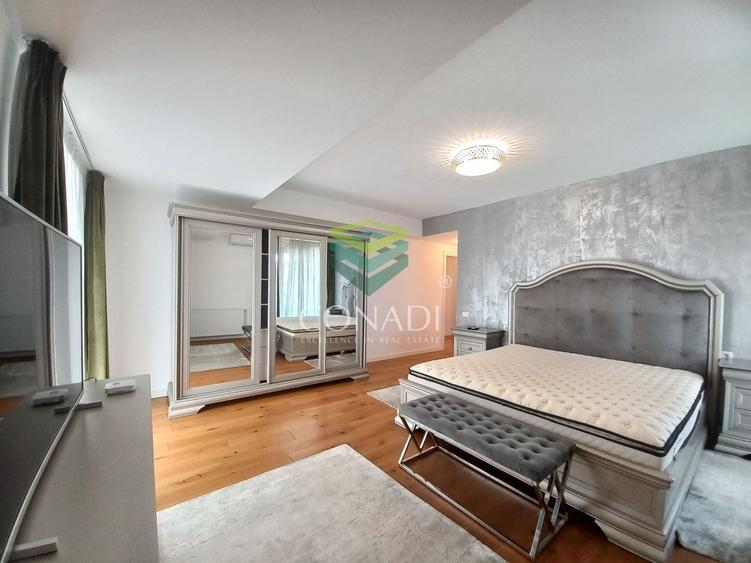 Apartament cu 4 camere decomandat, mobilat în Băneasa