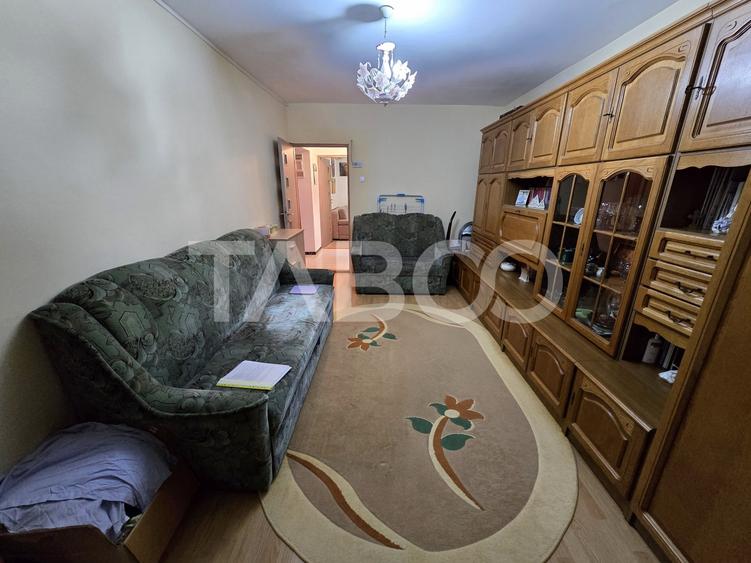 Apartament cu 2 camere decomandat, mobilat în Terezian