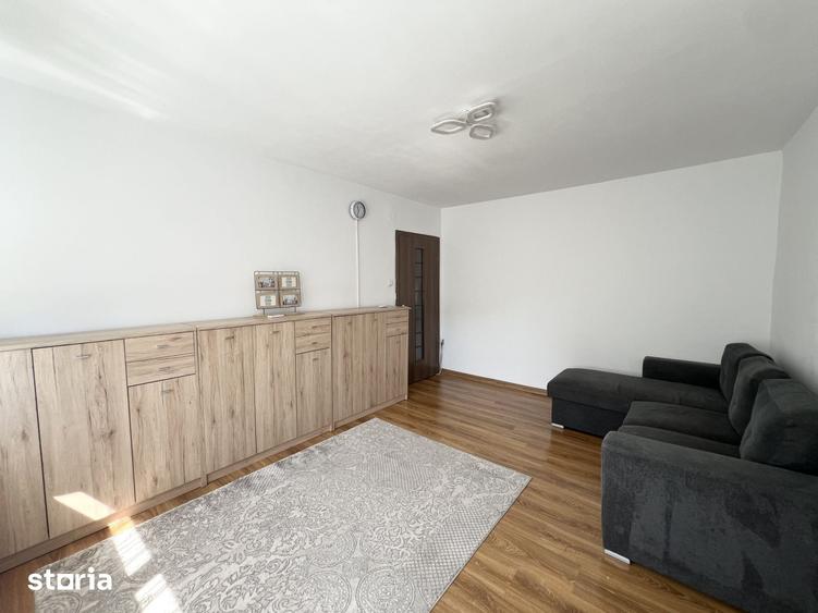 Apartament cu 3 camere semidecomandat în Iosefin