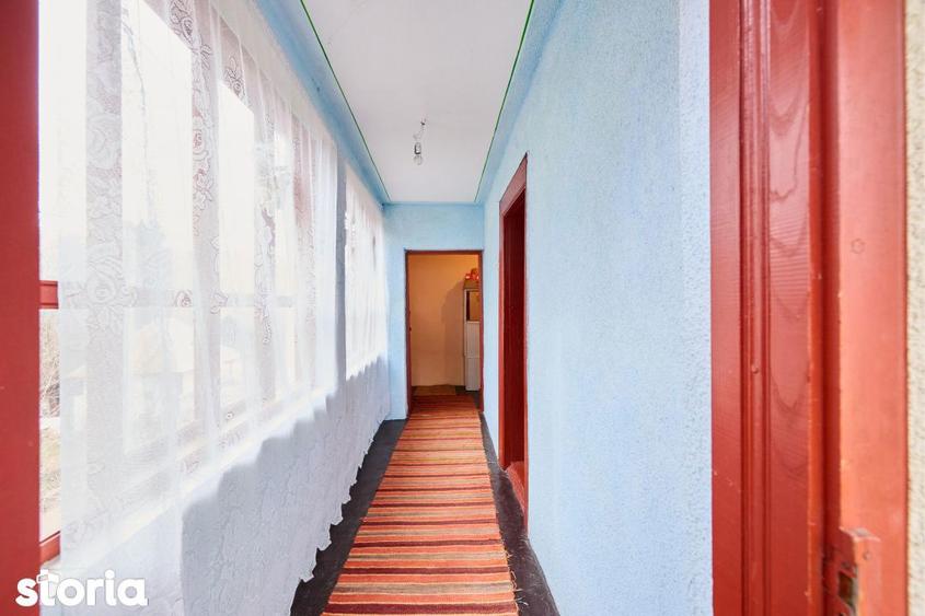 Casă cu 4 camere cu Teren 4213 Mp în Nucșoara