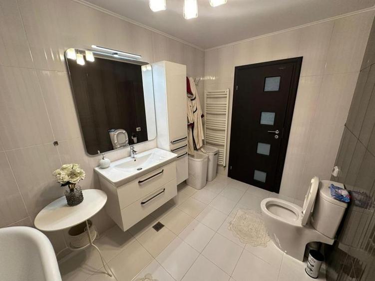 Casă individuală cu 3 camere cu Teren 2997 Mp în Ogrezeni