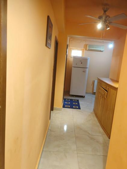 Apartament cu 2 camere decomandat în Roșu