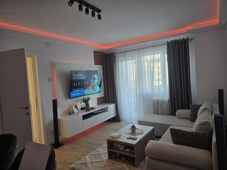 Inchiriez apartament 2 camere - 1