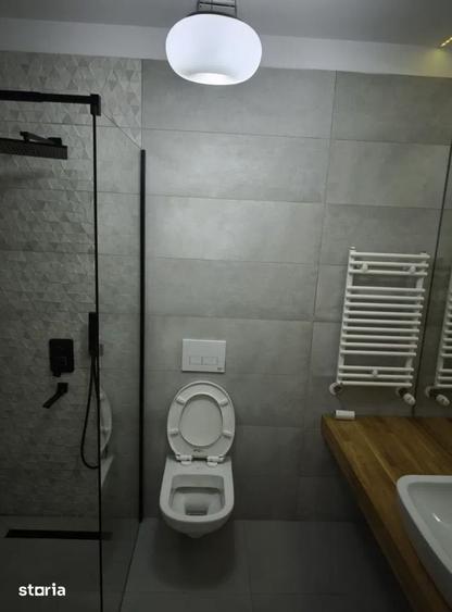 Apartament cu 2 camere semidecomandat, mobilat în Pantelimon