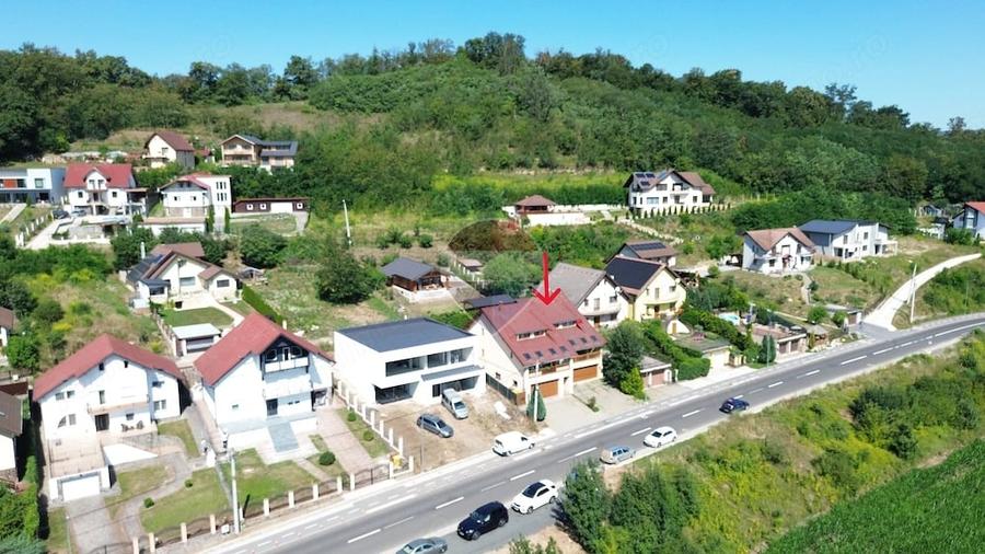 Casă cu 4 camere cu Teren 250 Mp în Sud
