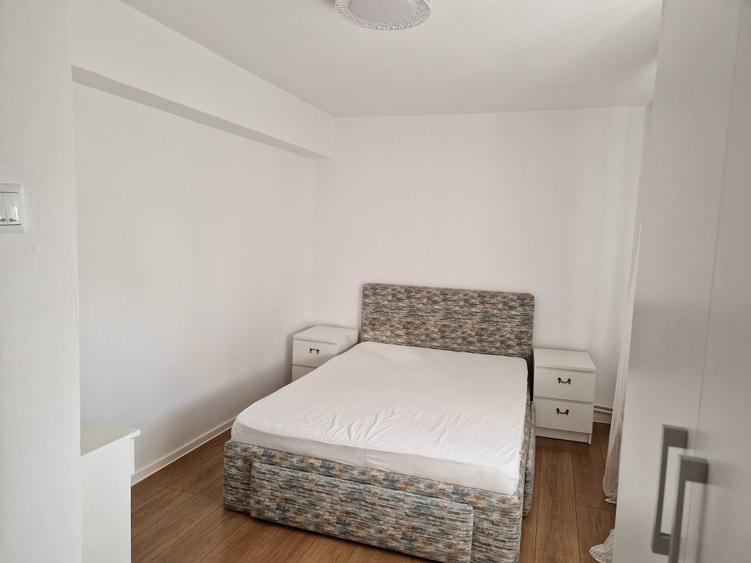 Apartament cu 2 camere decomandat în Tineretului