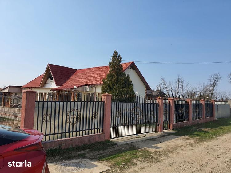 Casă cu 5 camere nedecomandat cu Teren 520 Mp în Tudor Vladimirescu