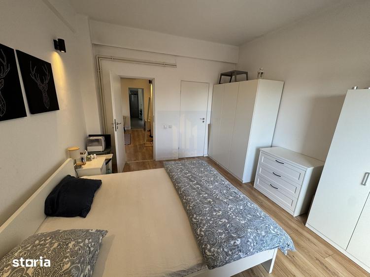Apartament cu 3 camere semidecomandat, mobilat în Eminescu