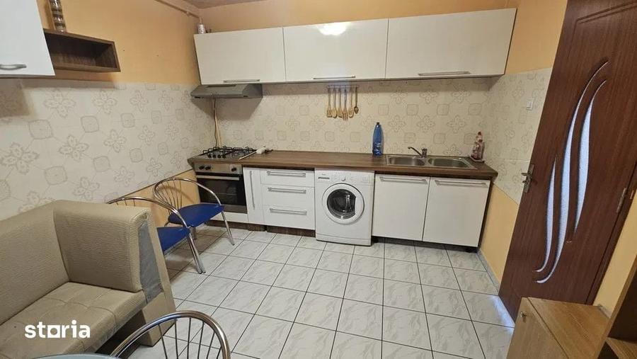 Spațiu comercial, de 84 mp, în Dârste