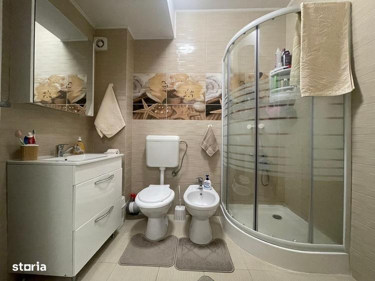Apartament cu 2 camere decomandat, mobilat în Apărătorii Patriei