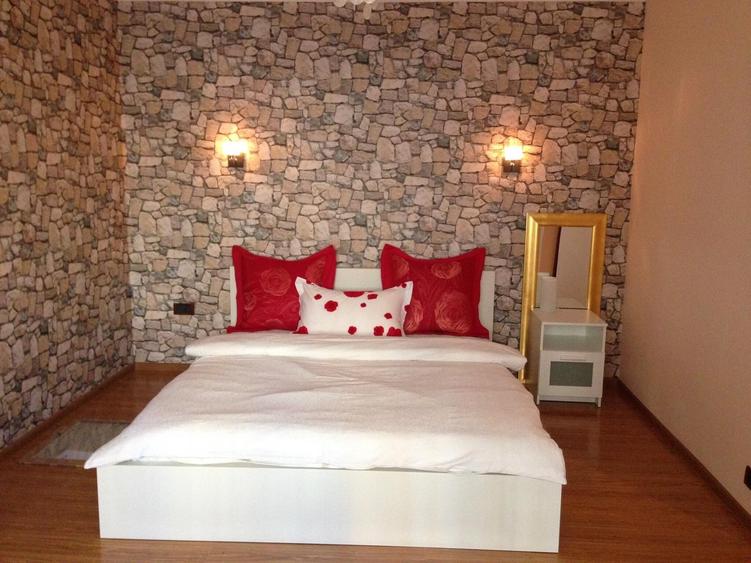 Apartament cu 2 camere decomandat în Rahova