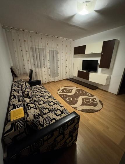 Apartament cu 2 camere semidecomandat în Grigorescu