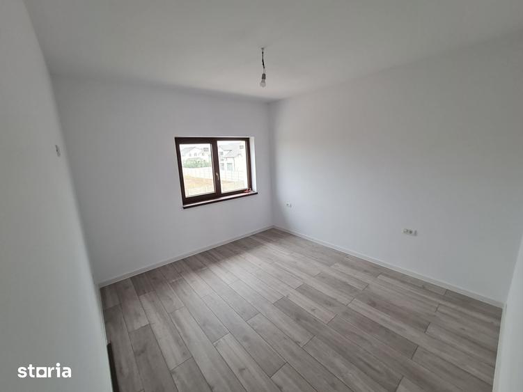 Duplex Nou de vanzare in Vladimirescu la Alb si Rosu! Com.0%. - 11
