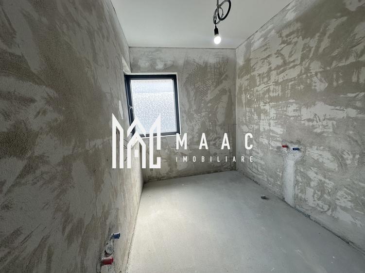 Casă individuală cu 5 camere cu Canalizare în Șura Mică