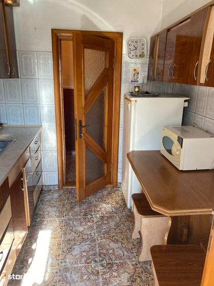 Apartament cu 4 camere decomandat în Unirii Centru