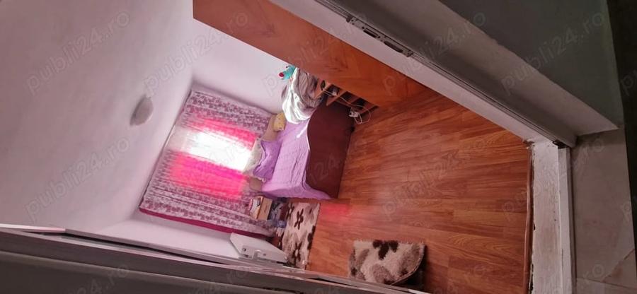 Casă cu 1 camere cu Teren 1000 Mp în Mijlocu