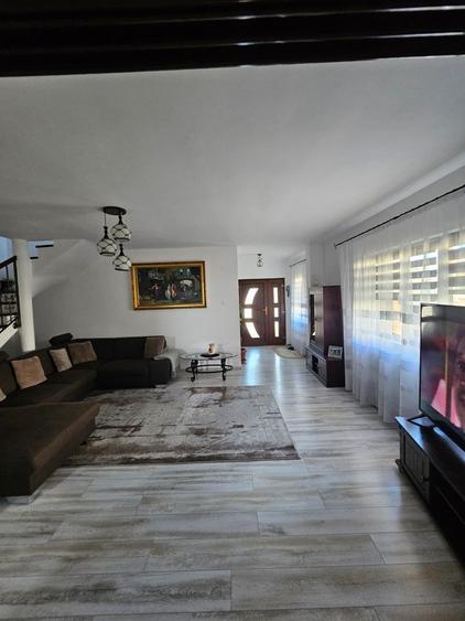 Duplex cu 5 camere cu Teren 200 Mp în Ampoi 3