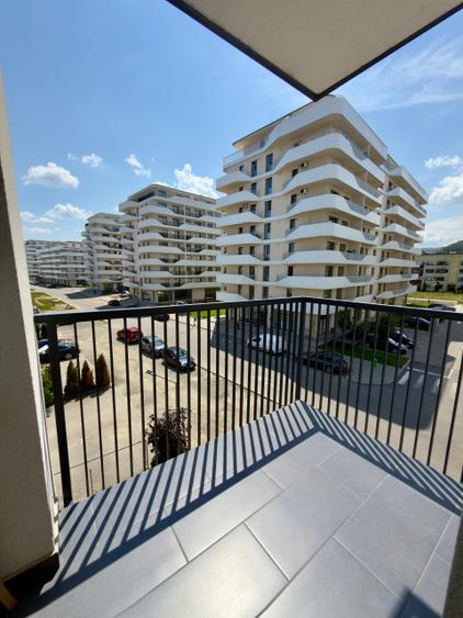 Apartament cu 2 camere semidecomandat în Florești