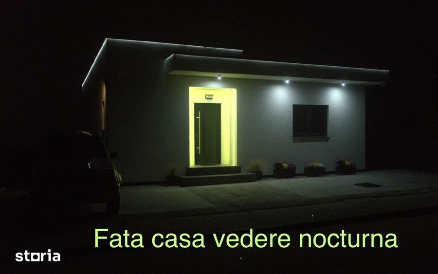 Casă cu 5 camere cu Teren 320 Mp în Traian