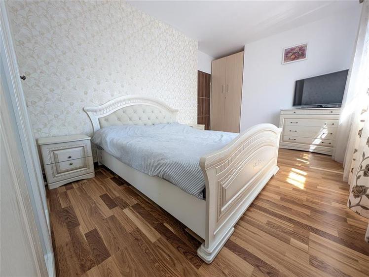 Apartament 3 camere + Terasa, Garaj - 2