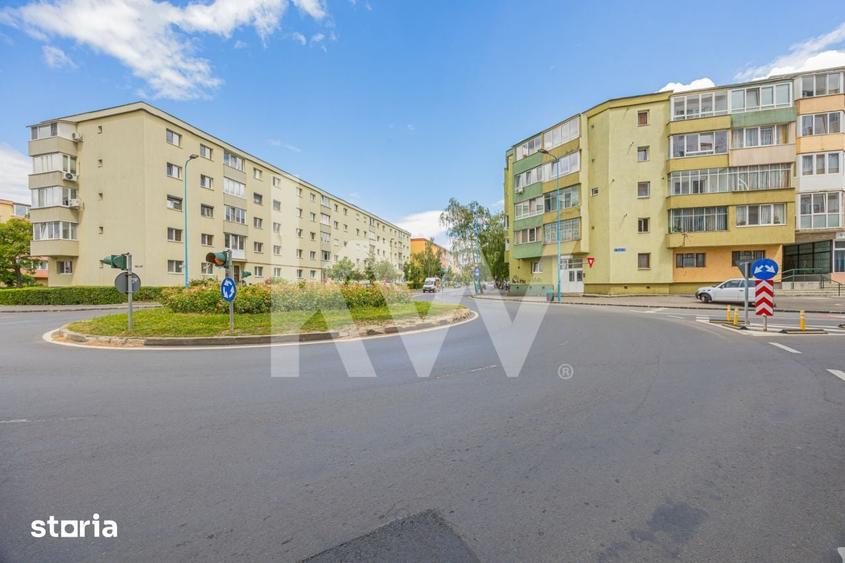 Apartament 2 camere renovat, Tractorul zona Cerna - 10