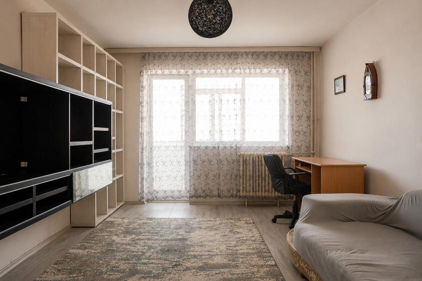 Apartament cu 3 camere, mobilat în Tomis III