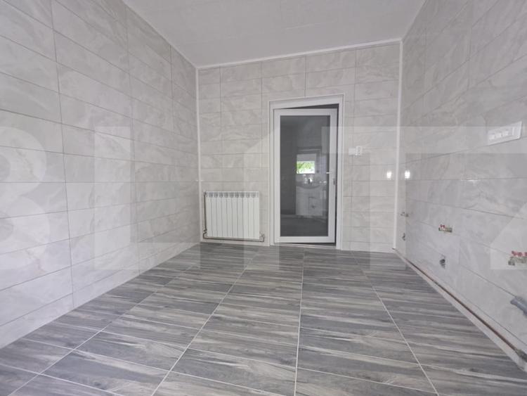 Casă individuală cu 2 camere cu Teren 382 Mp în Dobolii de Jos