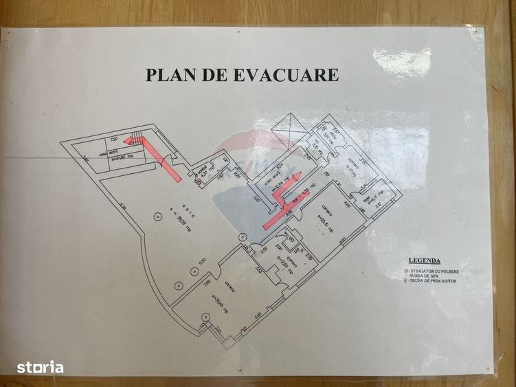 Spatiu comercial de inchiriat - CENTRAL - 6