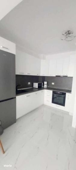 Apartament cu 2 camere, mobilat în Seleuș