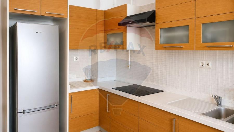 Apartament cu 2 camere decomandat, mobilat în Lacul Tei