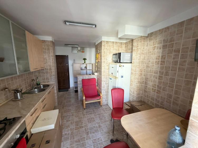 Apartament cu 2 camere decomandat, mobilat în Mihai Bravu